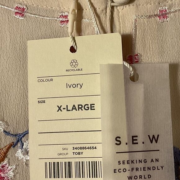 NWT Monsoon TOBY embroidered top in sustainable viscose ivory SIZE US XL - Picture 9 of 14